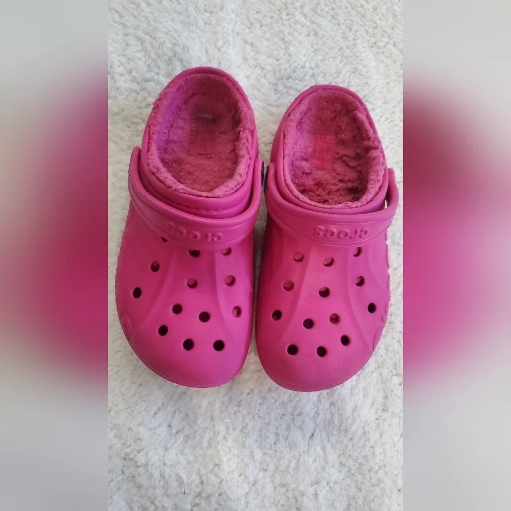 Crocs Classic Lined‎ Hot pink Girls Clogs Size 1